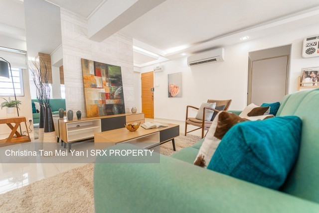 Hougang Avenue 5 (Hougang), HDB Jumbo #215746221